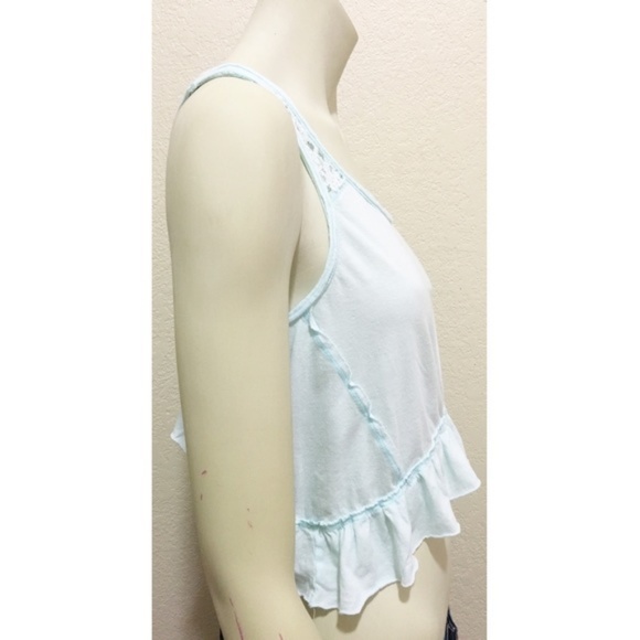 Hollister Small Baby Blue and White Lace Crop Top - Picture 4 of 8